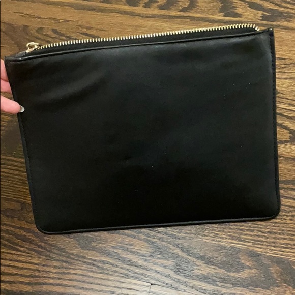 Clutch - Picture 3 of 3